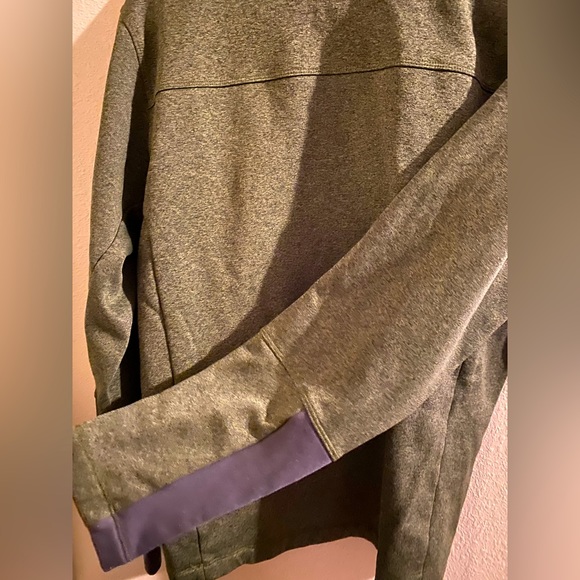 Men’s North Face 1/4 Zip Pullover - Picture 2 of 4